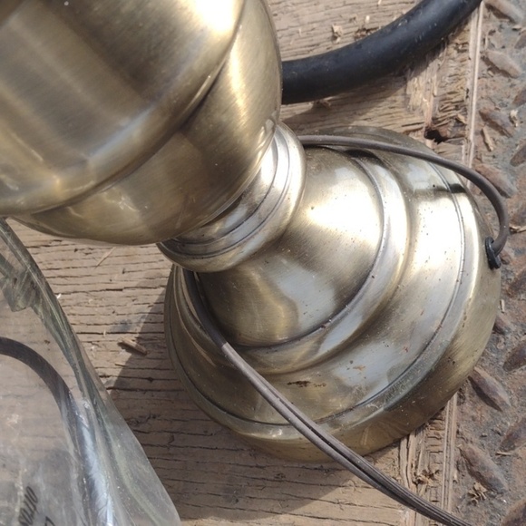 Elegant  Gold Table Lamps Full Size NWT - Picture 3 of 3